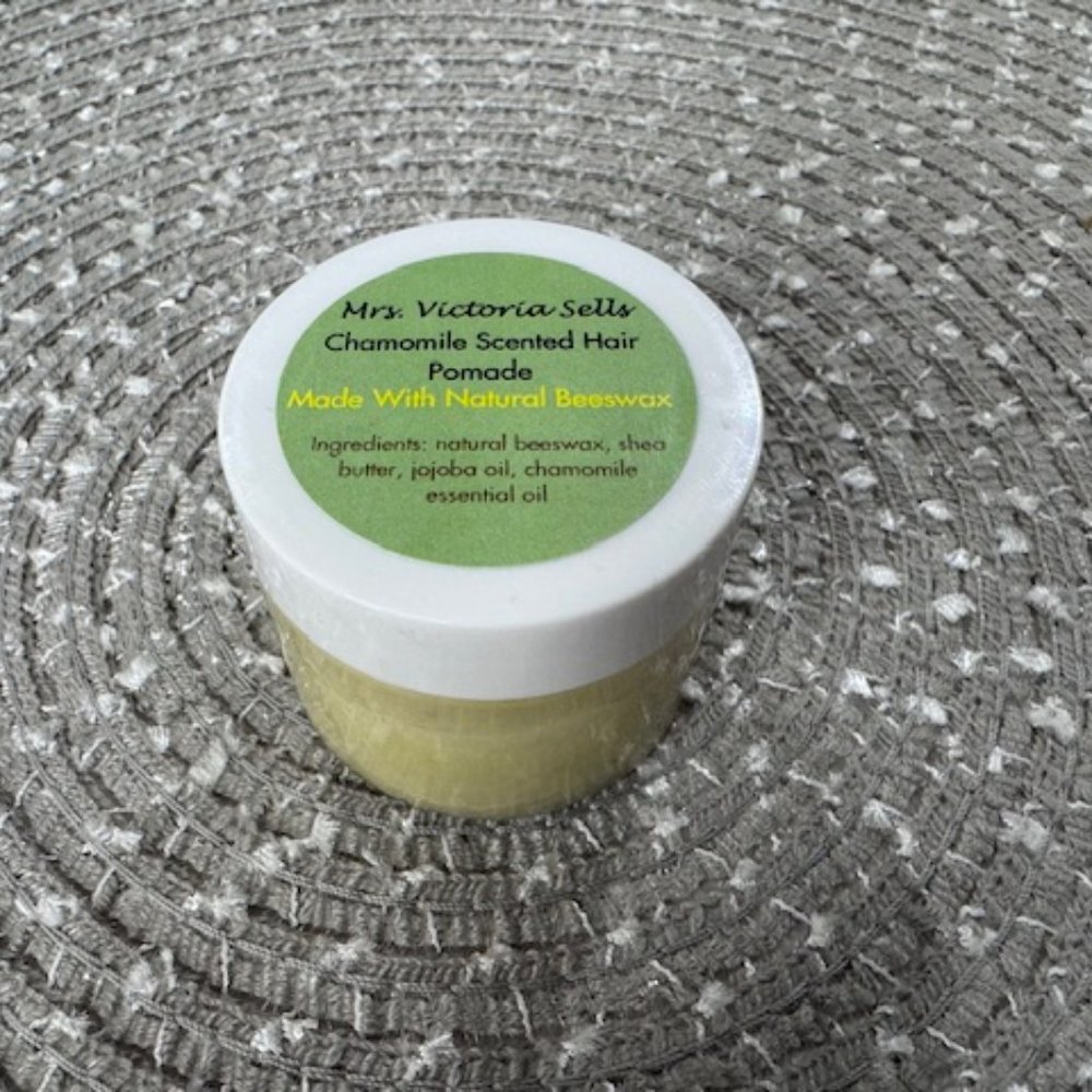 Chamomile scented hair pomade - natural beeswax